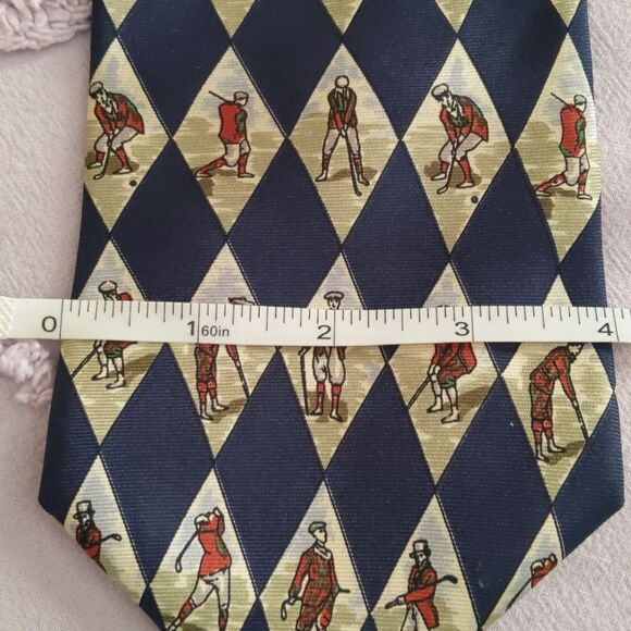 Golf Necktie Blue and White Diamond Pattern Pierre Cardin - Picture 5 of 5